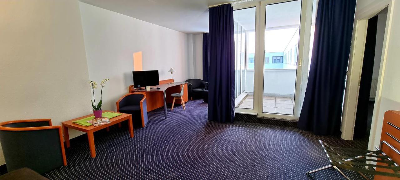 Exo Square Heidelberg/Schwetzingen - By Superfly Hotels Exterior foto